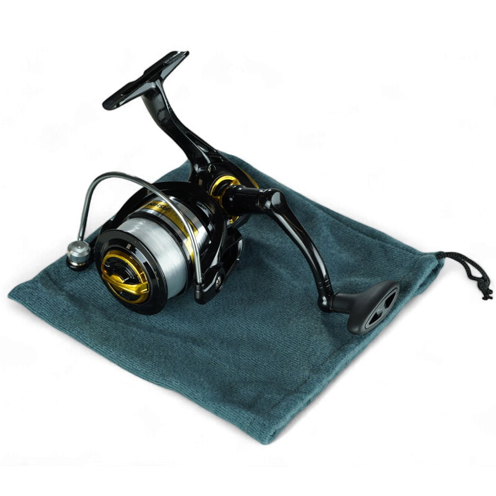 Molinete Gladiador 2000 Estrutura Compacta Linha de 0,18mm a 0,25mm CX30 Preto Aquafishing