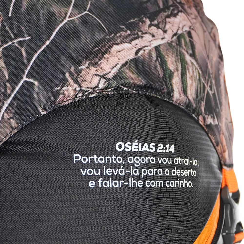 Mochila Legendários Andes 40 Litros - Tecido Ripstop Resistente, com Capa de Chuva Integrada, Compartimento para Notebook e Saída para Hidratação, Ideal para Trilhas, Viagens e Dia a Dia
