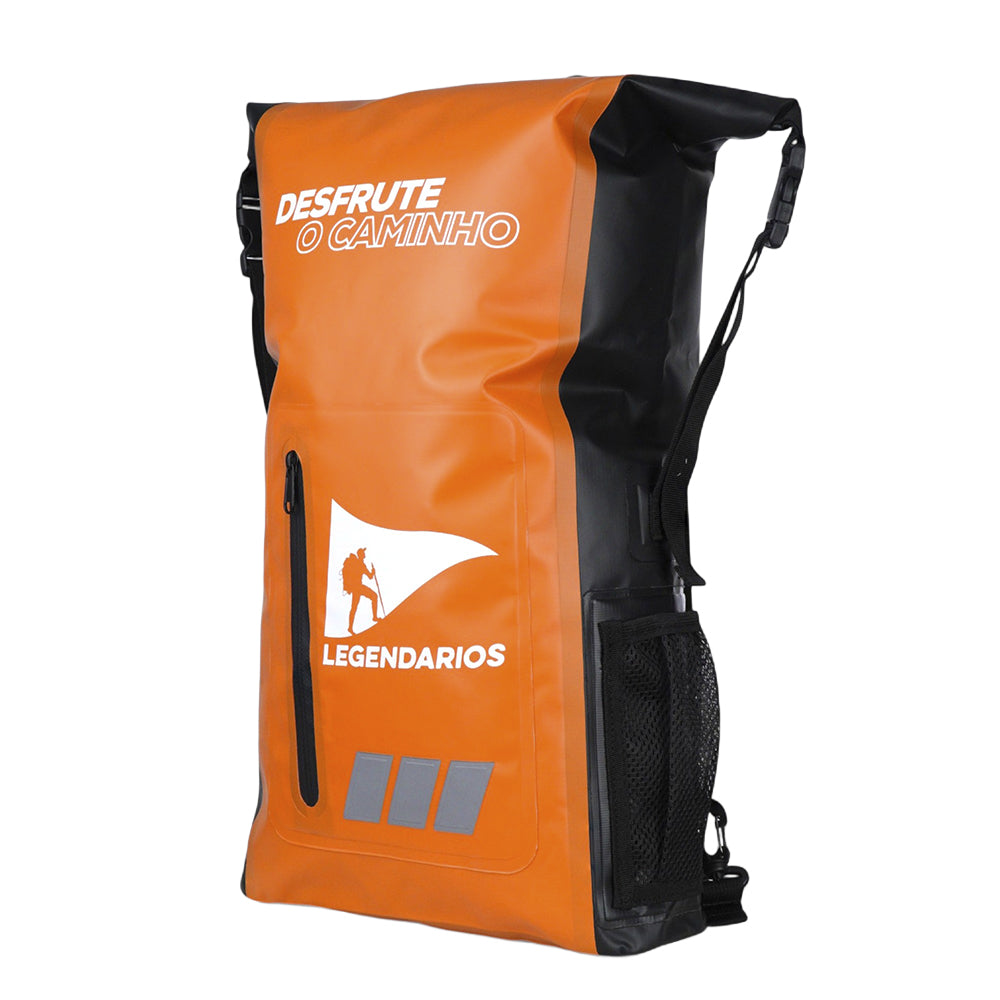 Mochila Estanque Legendários Duffle BKP 25 Litros Laranja: Bolsa Impermeável em PVC 500D Tarpaulin, Tecnologia Super Dry contra Água e Areia, Ideal para Pesca, Caiaque, Trilhas e Dias de Chuva