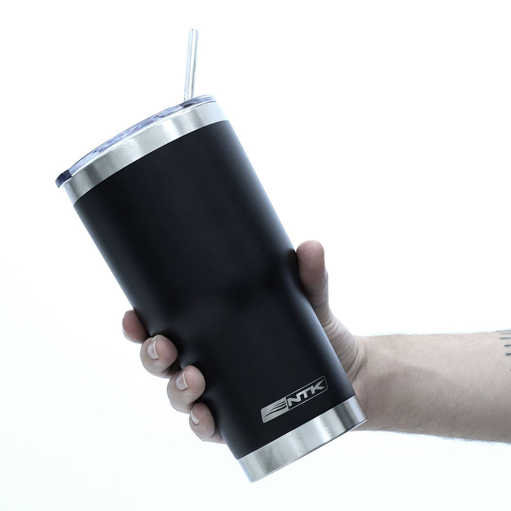 Copo térmico NTK Siluet com capacidade de 850ml