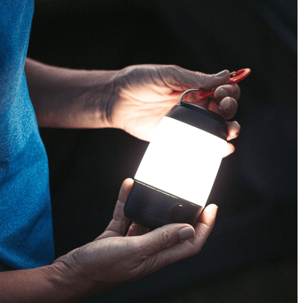 Mini lampião Toledo de 150 lúmens a pilha (3x AAA) NTK