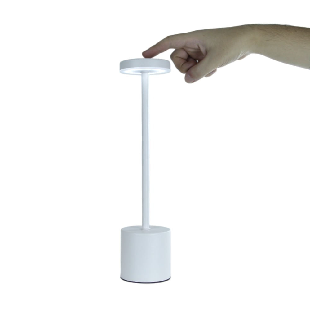 Luminária Recarregável Table Light 40 lúmens NTK