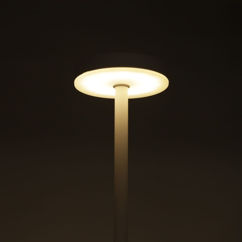 Luminária Recarregável Table Light 40 lúmens NTK