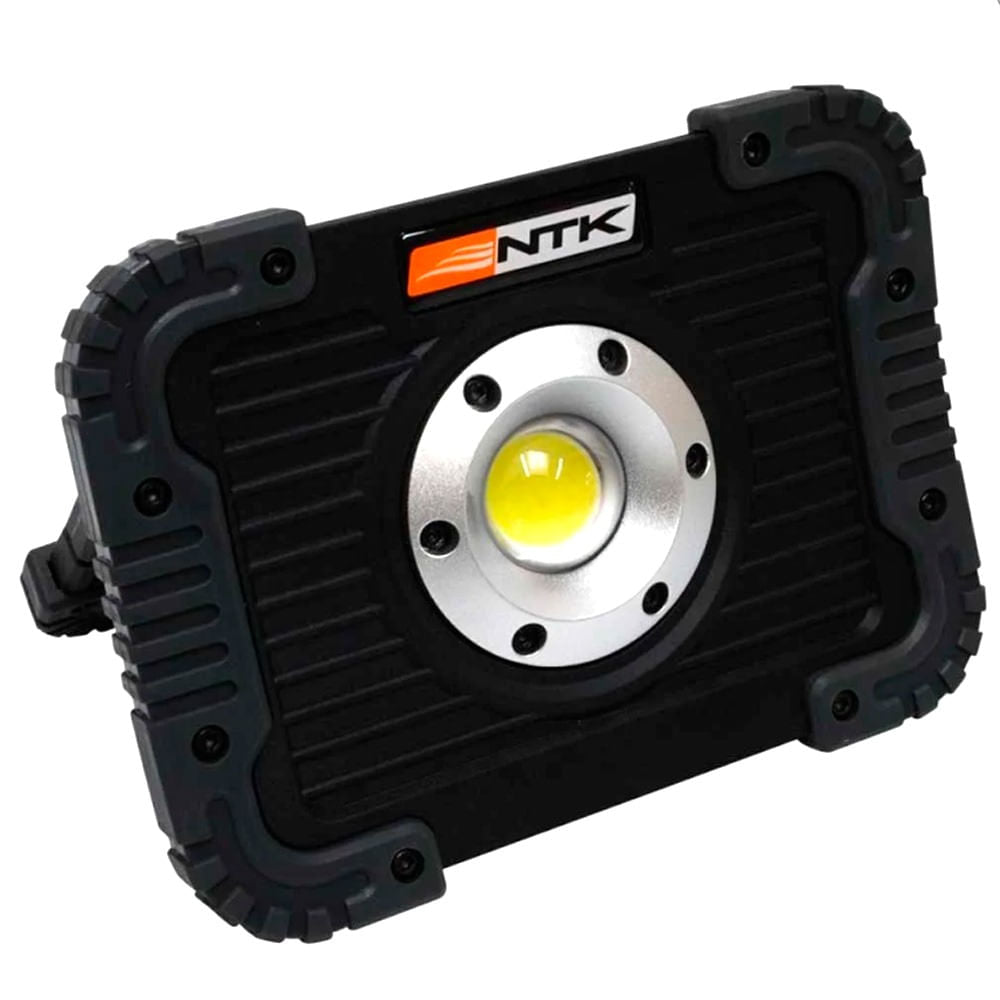 Refletor de alta distância NTK Focus de 800 lúmens