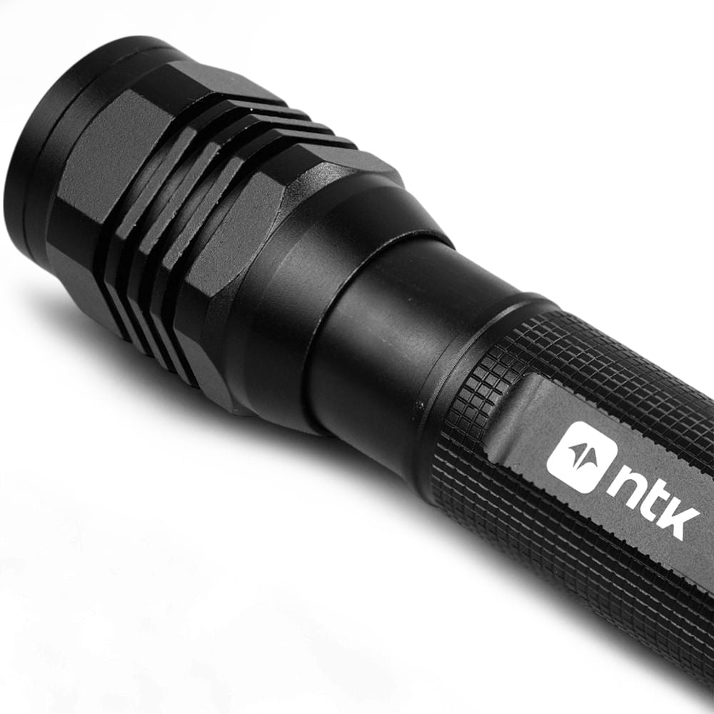 Lanterna 500 Lúmens Kripton NTK com Foco Ajustável