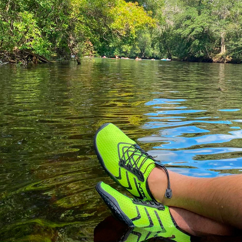 Tênis Aquatek NTK com sistema de respiração e secagem rápida