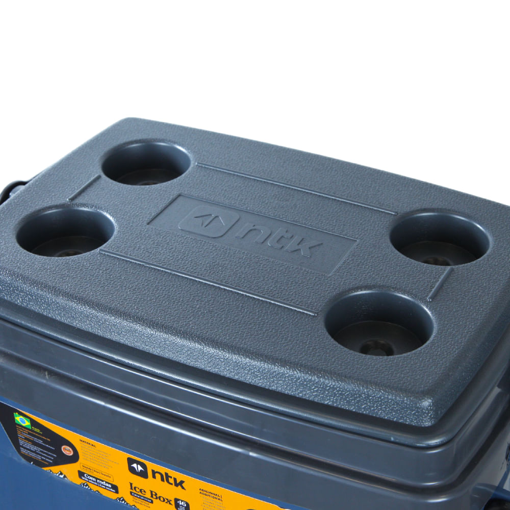 Caixa Térmica Ice Box Cooler de 34 Litros Com Rodas NTK Capacidade de 46 Latas