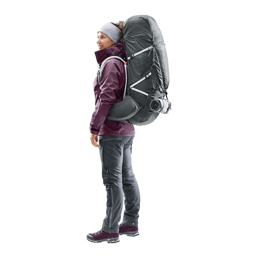 Mochila para Trekking 65+10L Aircontact Pro Deuter com Capa de Chuva, Bolsos Expansíveis e Compartimento de Hidratação
