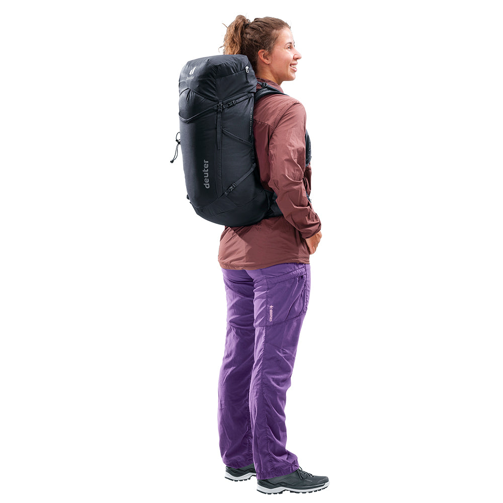 Mochila para Hiking 28L Speed Lite Pro SL Deuter Suporte para Bastão de Caminhada e Compartimento de Hidratação