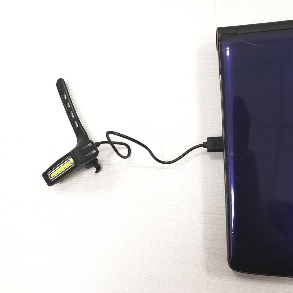 Lanterna Azteq Apus para bike recarregável via USB