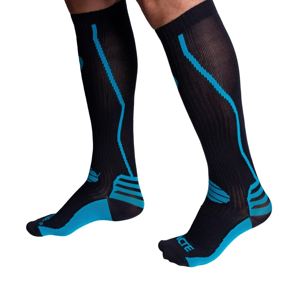 Par de Meias Compressão Algodão F2-PA Preto e Azul Acte