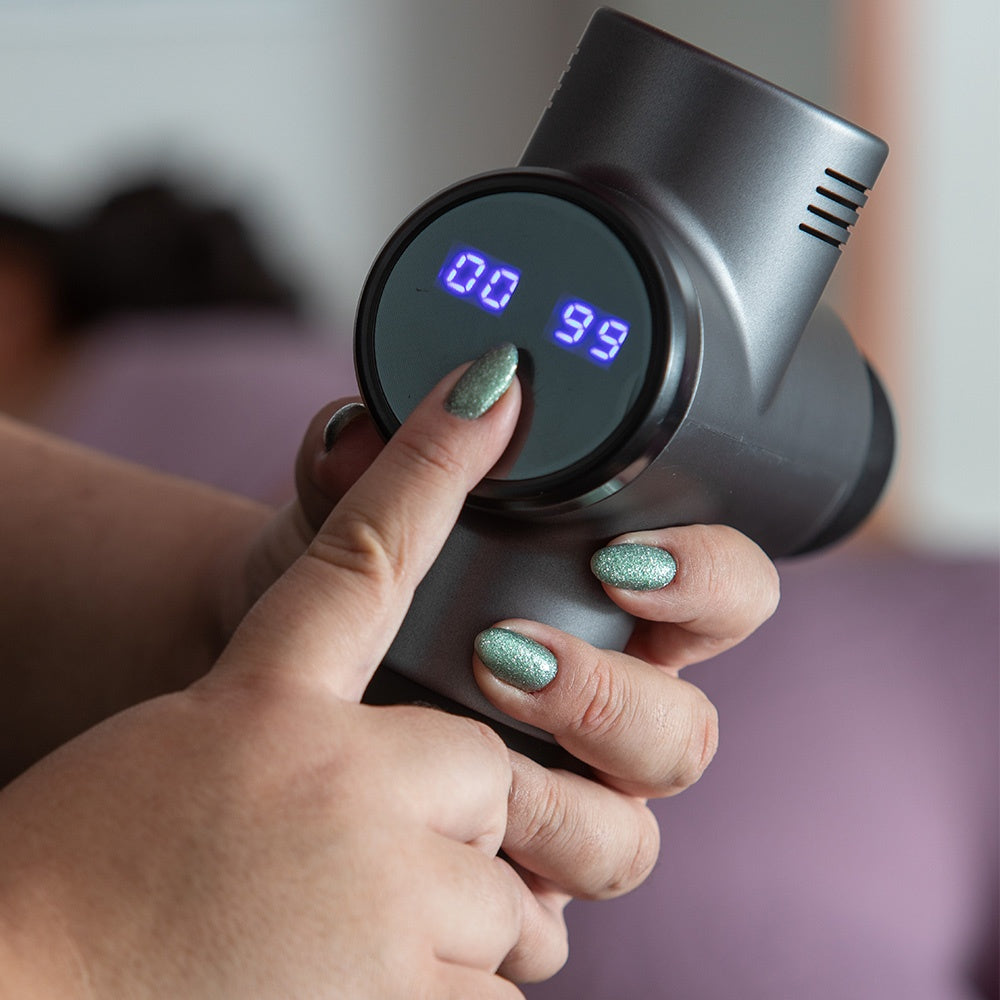 Massageador Gun Sem Fio R16-P, Elétrico, Fisioterapia e Relaxamento, Preto - Acte